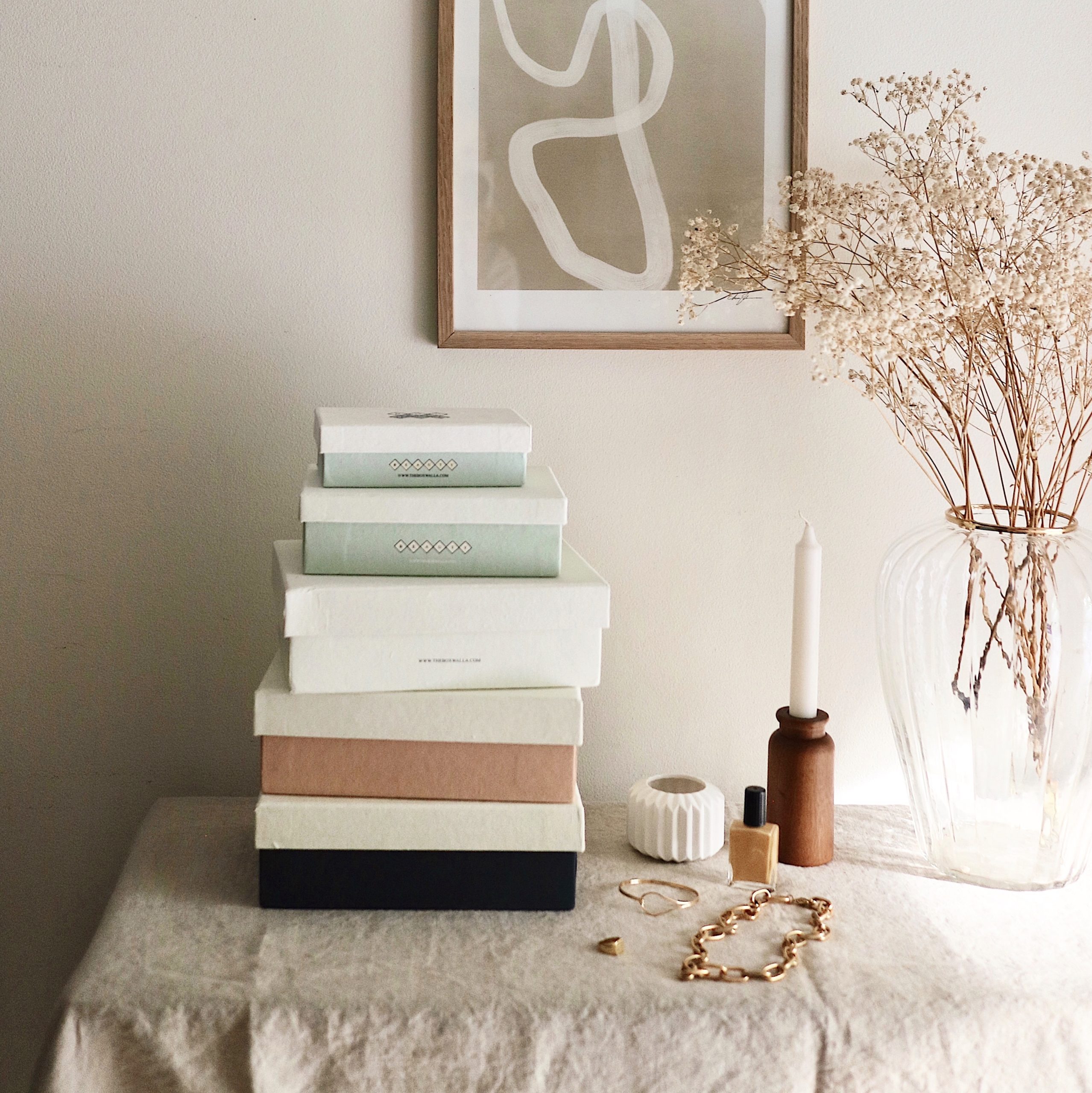 Discover artisanal brands and unique products through Boxwalla's Best Subscription Boxes featuring Beauty Box, Book Box & Movie Box Subscriptions!
