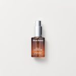 African Botanics Vita C Corrector is a waterless 20% Vitamin C serum booster with 20% Tetrahexyldecyl Ascorbate to brighten, illuminate, help produce collagen and provide superior antioxidant protection.