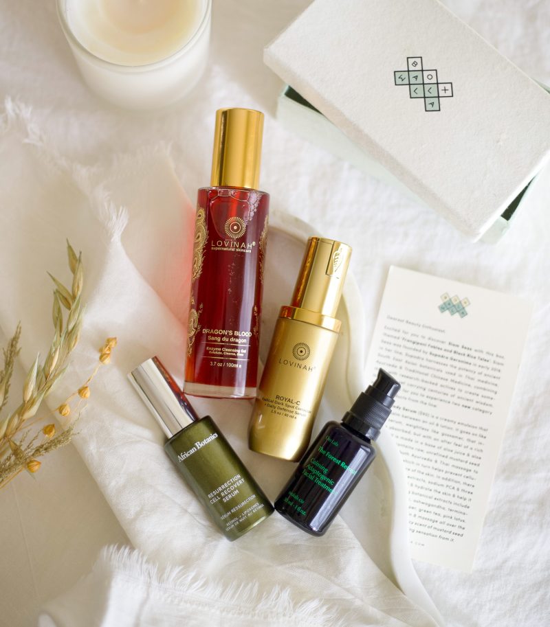 30% Vit C + Retinol Skincare Routine Beauty Box contains 4 full sized products from the highly acclaimed cult-favorite brands like African Botanics, Lovinah & Oio Labs