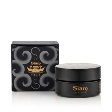 Siam Seas Mekha Exfoliating Cleanser 2.0 serves as second cleanse, exfoliator and mask to eliminate flakiness on the surface and exfoliate the inner lining of your pores.